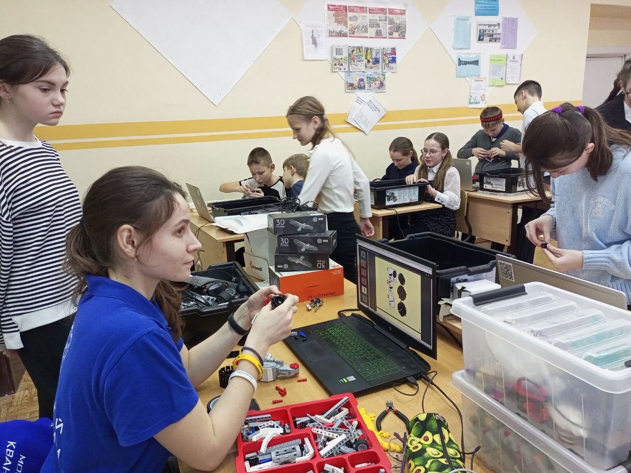 Занятия для учащихся Ташлинского района проводят наставники МТ Кванториум.
